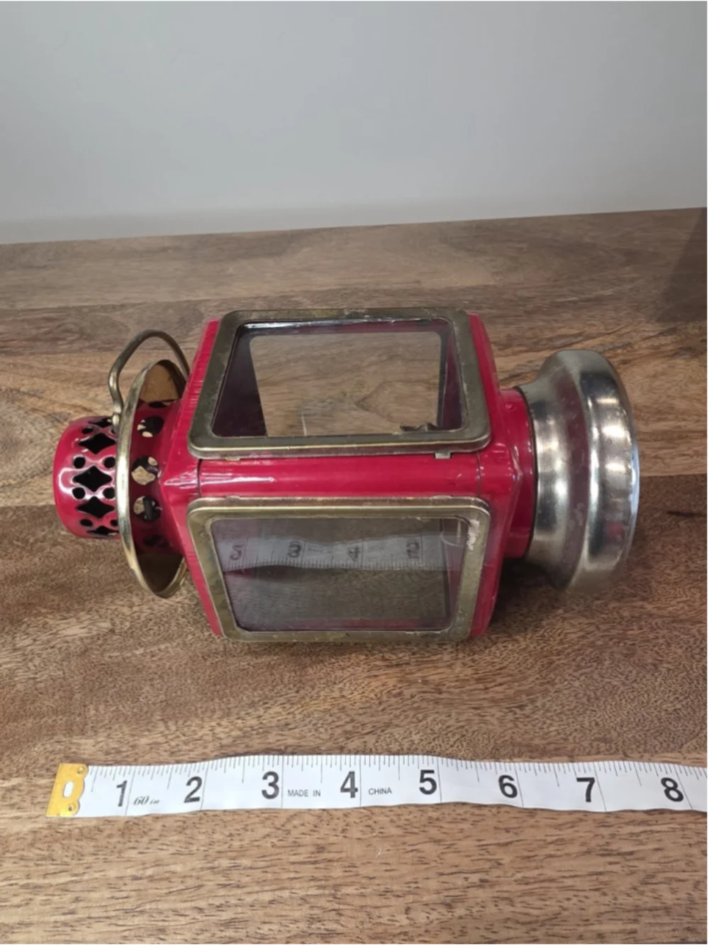 VTG Mini Red Kerosene Oil Lantern Glass Metal Decorative Lantern Carriage Style